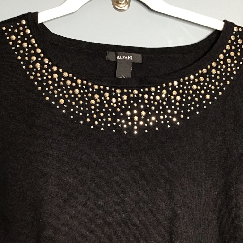 Alfani Sweater - Picture 2 of 6